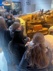 PHOTO-2025-12-15-11-00-27 (3) PHOTO-2025-12-15-11-00-27 (3)