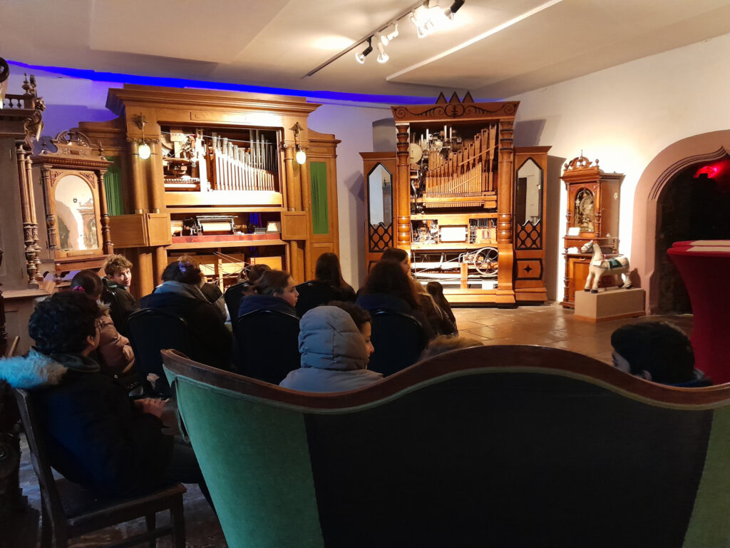 20251217_Musée_des_instruments_de_musique_mécanique_à_Rüdesheim_(6) 20251217_Musée_des_instruments_de_musique_mécanique_à_Rüdesheim_(6)