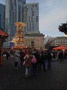 20251218__Frankfurt_am_Main_Marché_de_Noël_(3) (1) 20251218__Frankfurt_am_Main_Marché_de_Noël_(3) (1)