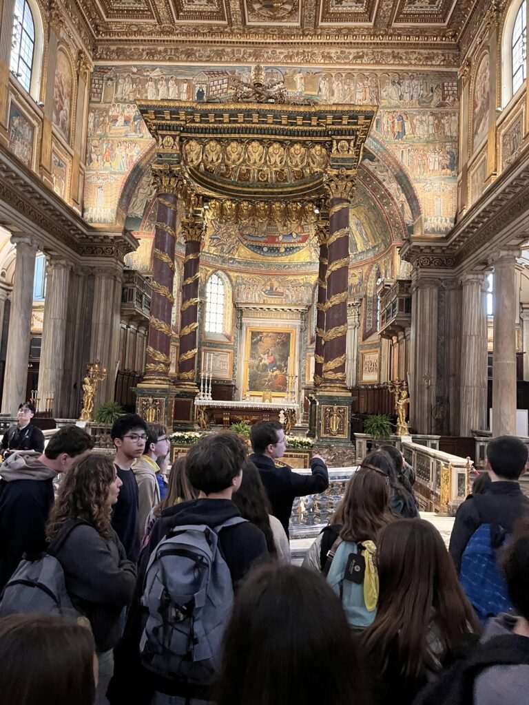 IMG_7125 (1) IMG_7125 (1)